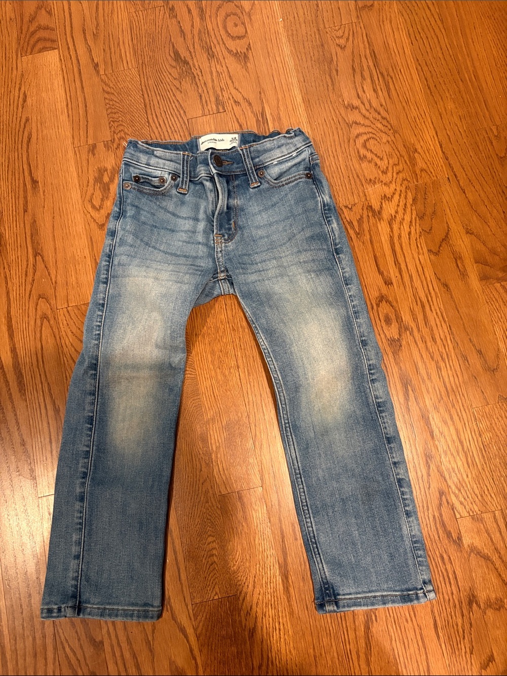 abercrombie kids faded blue denim jeans